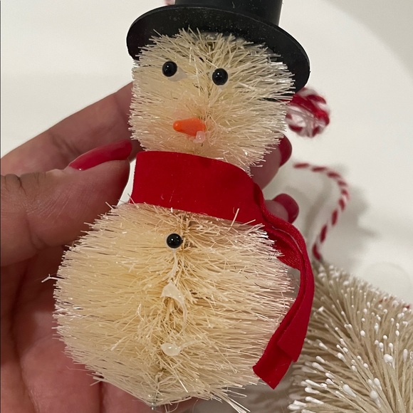 ☄️ 2/$10 ☄️Mudpie Snowman and Tree Garland - Picture 3 of 5